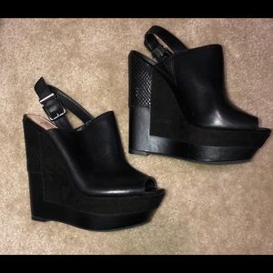 Jessica Simpson wedges